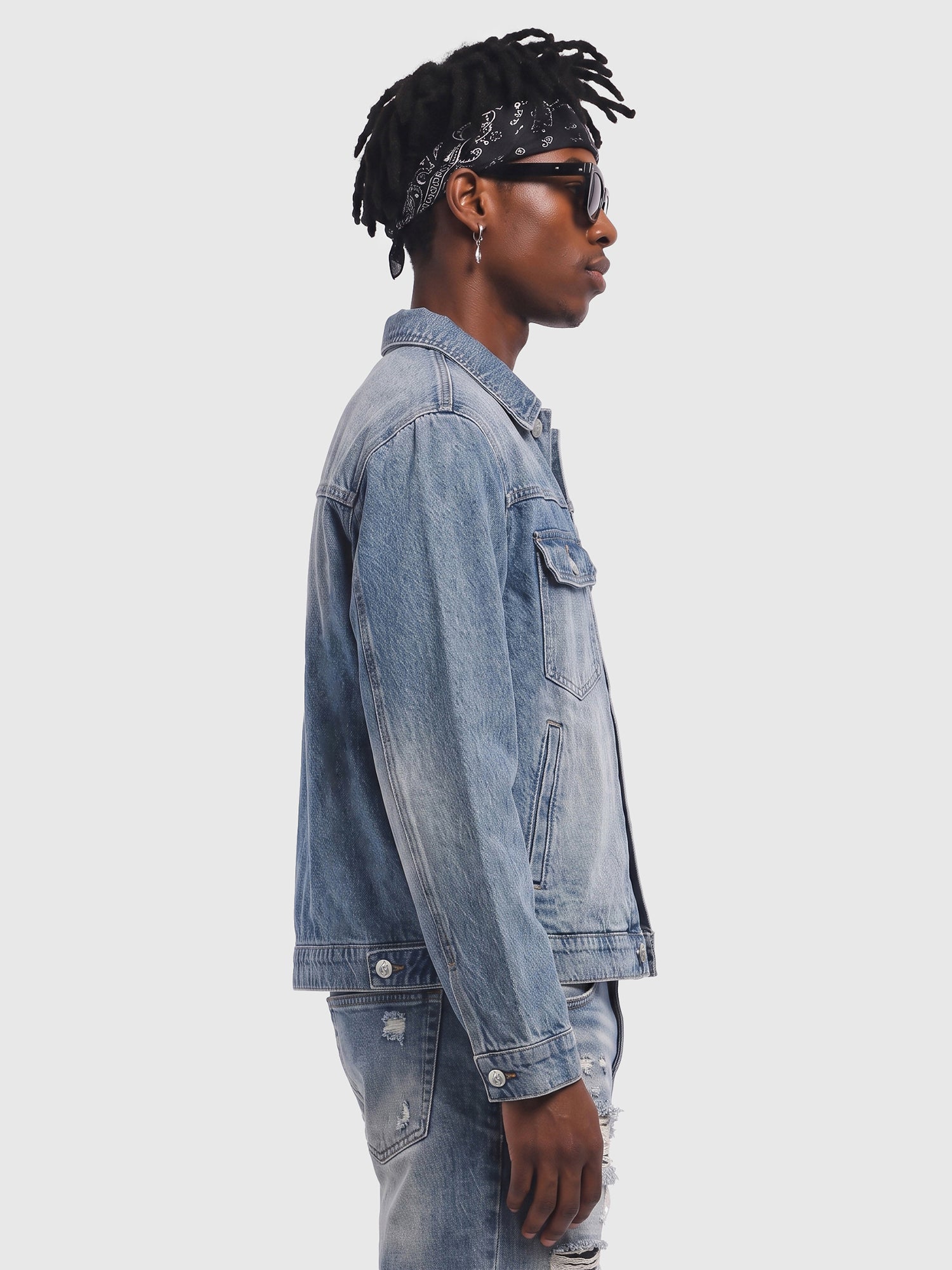 Unisex Denim Trucker Jacket B81 | Wholesale Denim Jackets – Jeanius